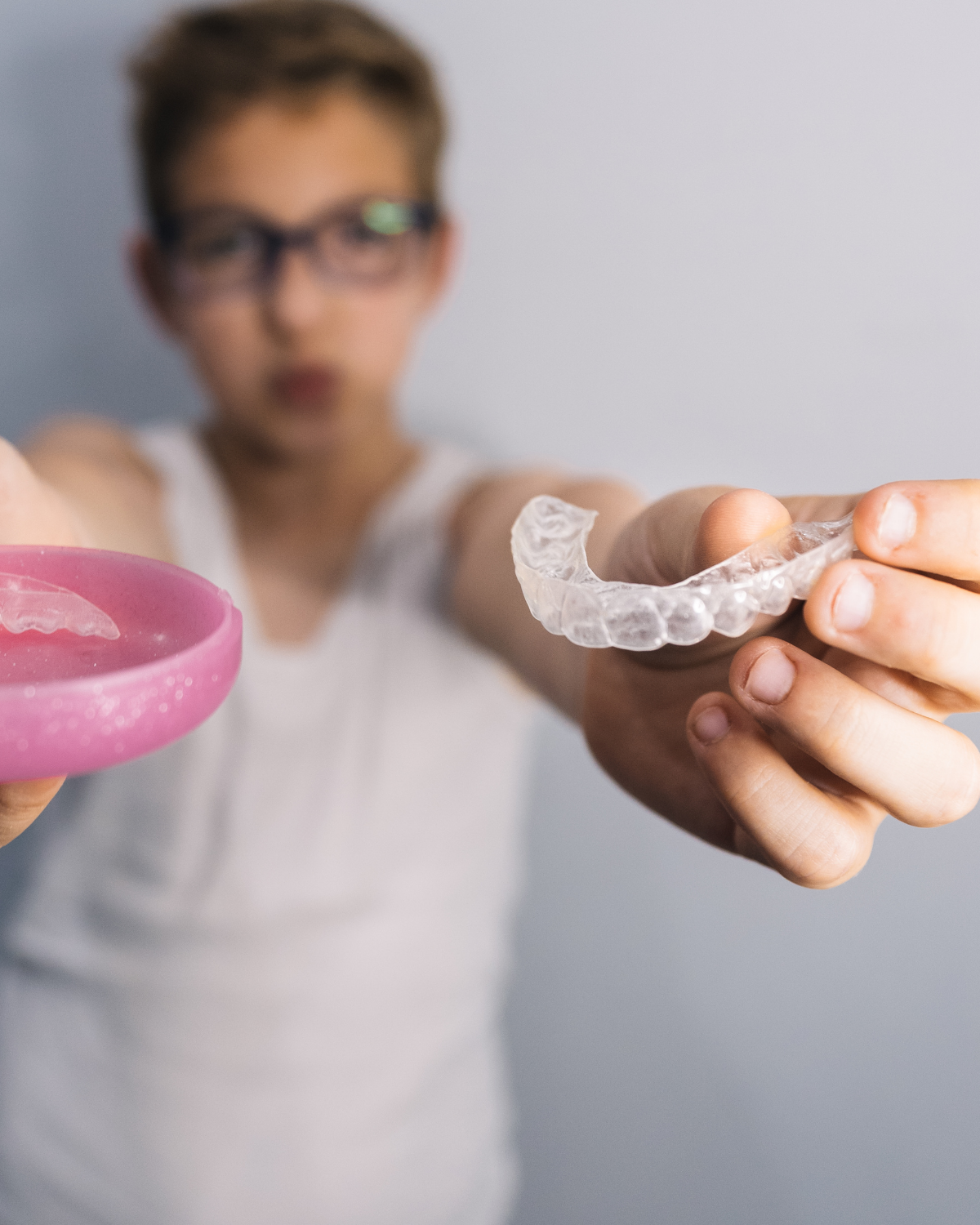 Léčba bruxismu dítě — Estoma Clinic